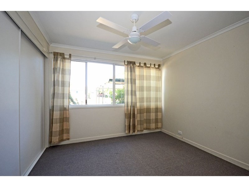 4 Raglan Street, Biloela QLD 4715