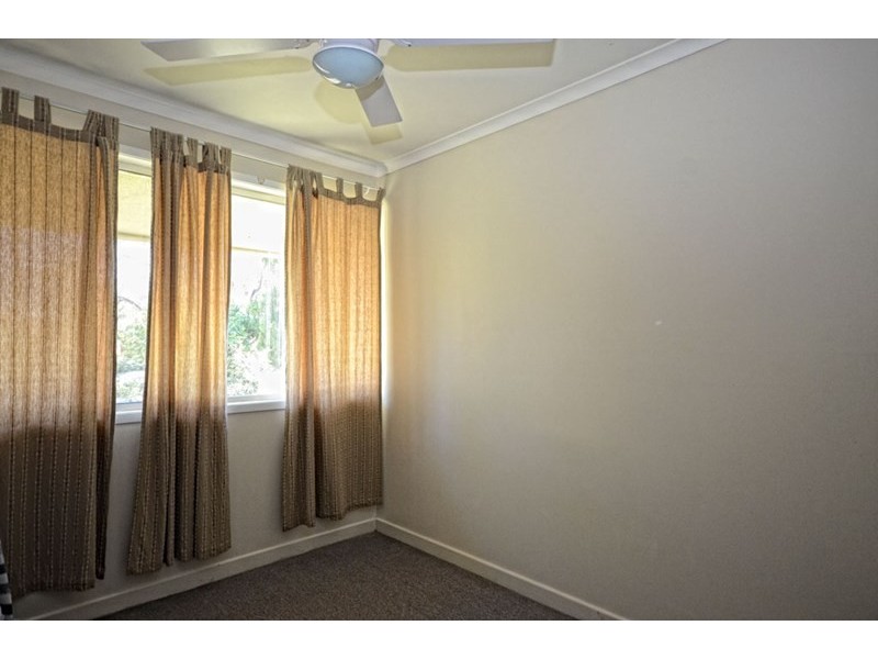 4 Raglan Street, Biloela QLD 4715