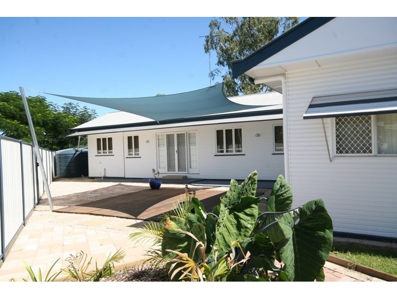 21 Bell Street, Biloela QLD 4715