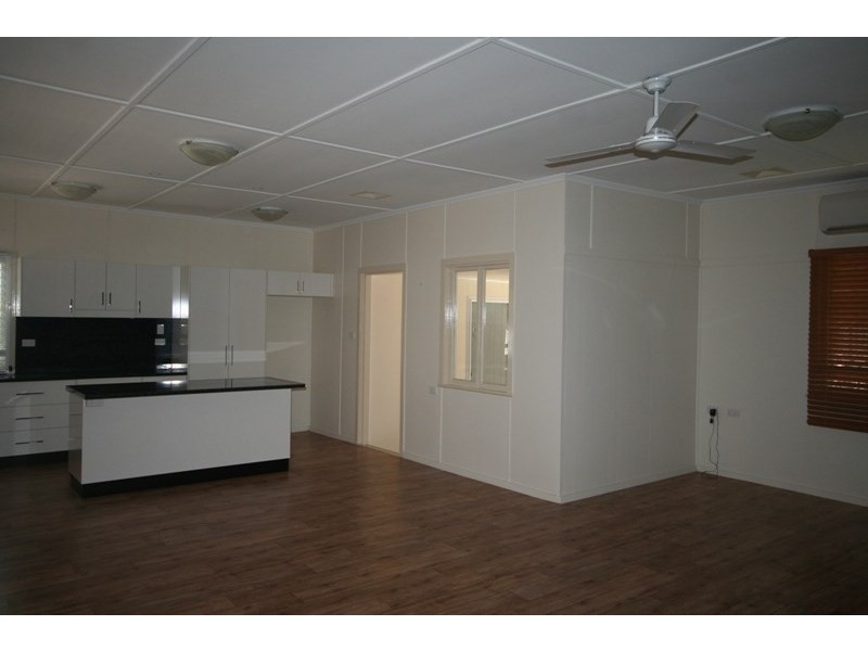 21 Bell Street, Biloela QLD 4715