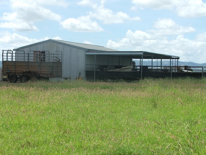 64 Barfield Road, Banana QLD 4702