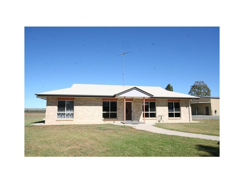 11 Dobbs Court, Biloela QLD 4715
