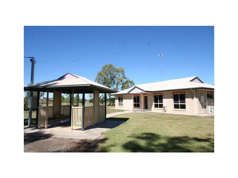 11 Dobbs Court, Biloela QLD 4715
