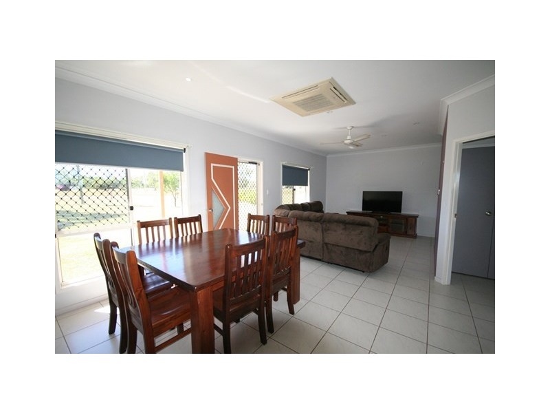 11 Dobbs Court, Biloela QLD 4715