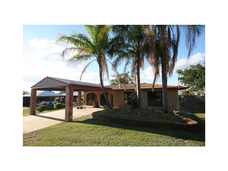 54 Lawrence Street, Biloela QLD 4715