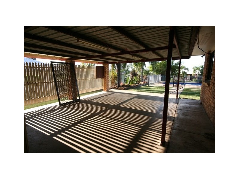 54 Lawrence Street, Biloela QLD 4715