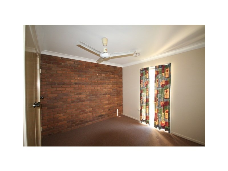 1/12 Lookerbie Street, Biloela QLD 4715