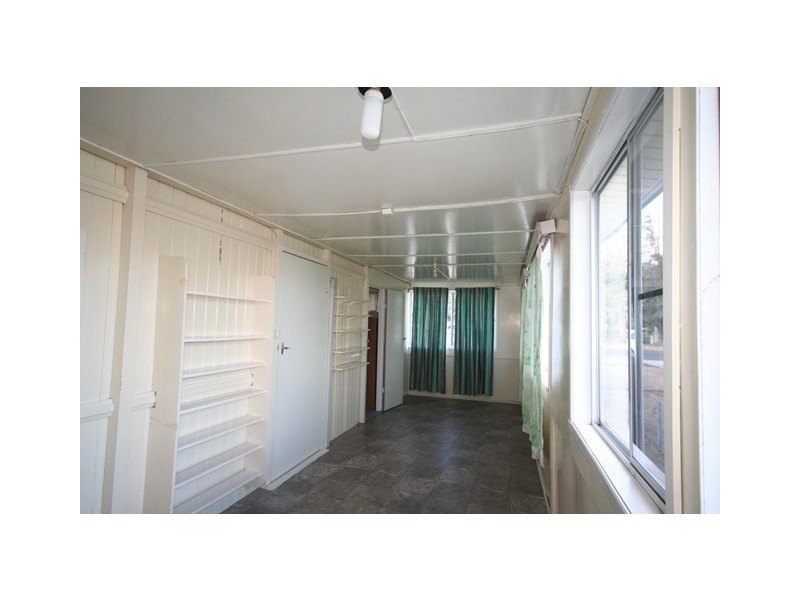 127 Bell Street, Biloela QLD 4715