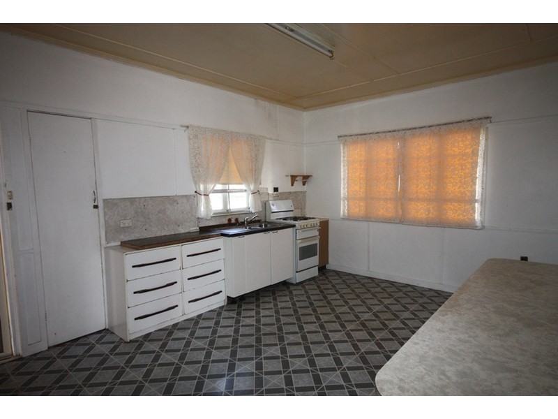 112 Grevillea Street, Biloela QLD 4715