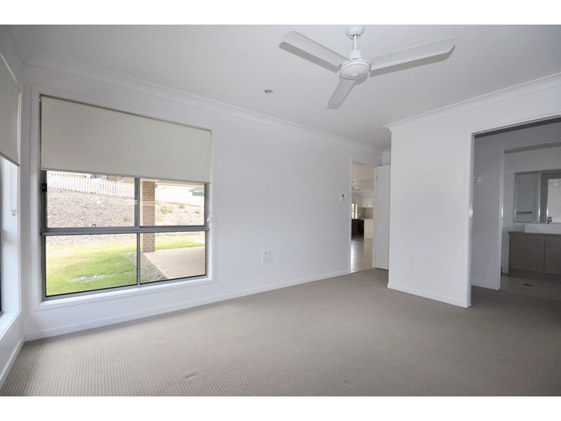 16 Michael Drive, Biloela QLD 4715