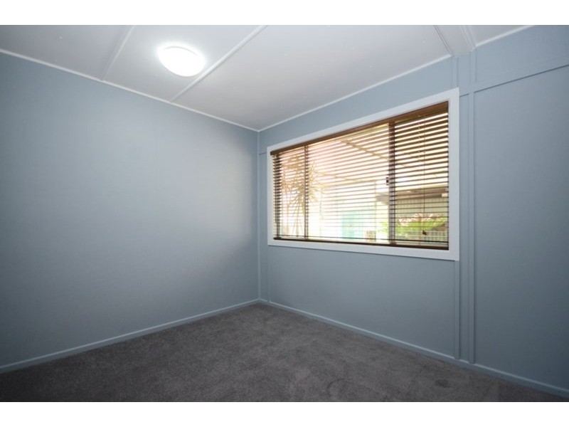 50 Bowen Street, Banana QLD 4702