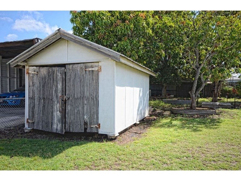 52 Kroombit Street, Biloela QLD 4715