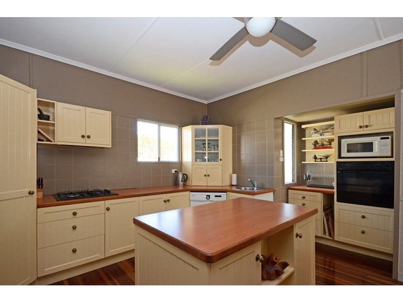 81 Kroombit Street, Biloela QLD 4715