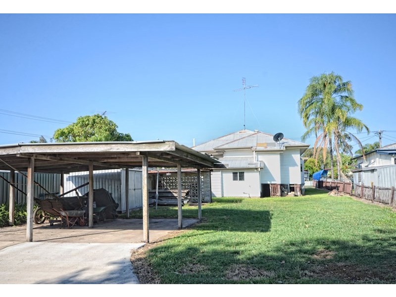 81 Kroombit Street, Biloela QLD 4715