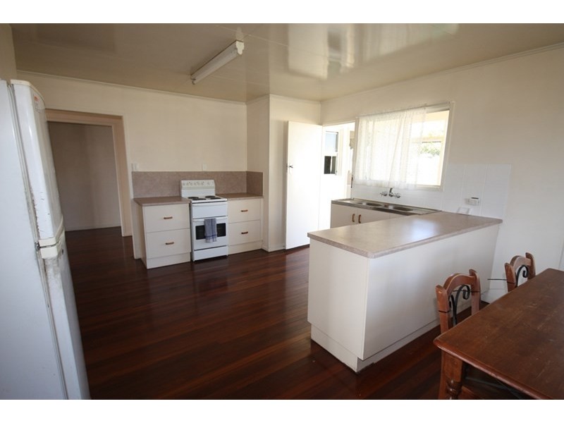 130 Kariboe Street, Biloela QLD 4715