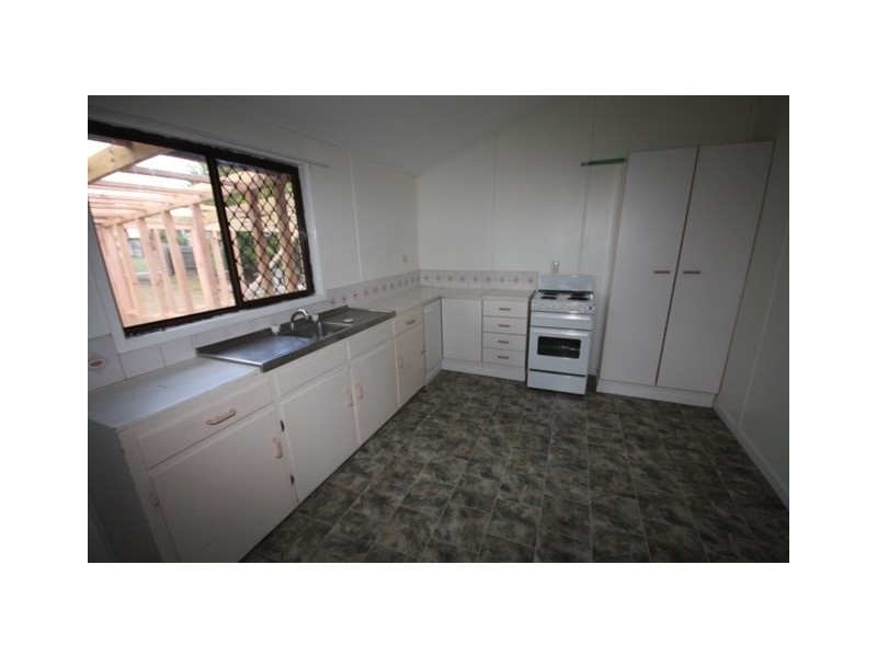 2/104 Kariboe Street, Biloela QLD 4715