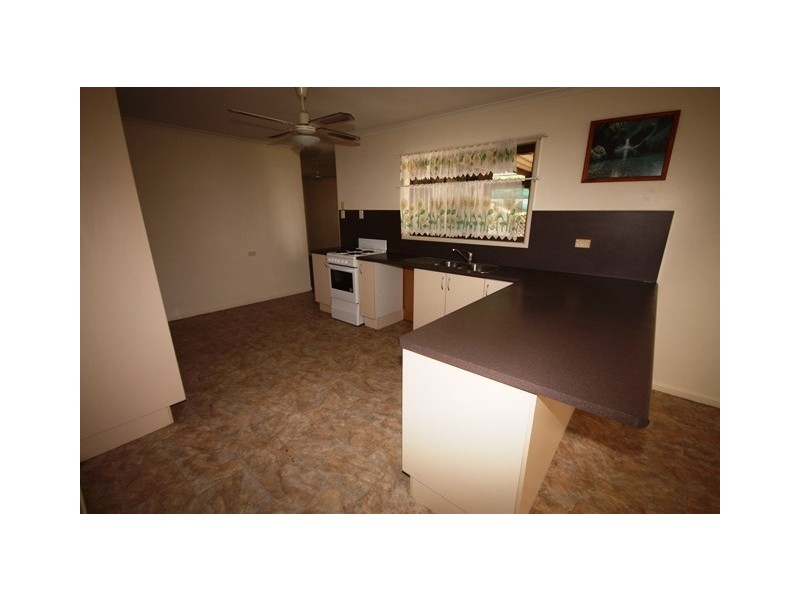 13 Bundalba Street, Biloela QLD 4715