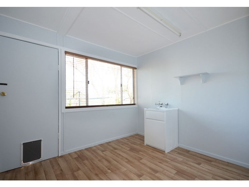 50 Bowen Street, Banana QLD 4702