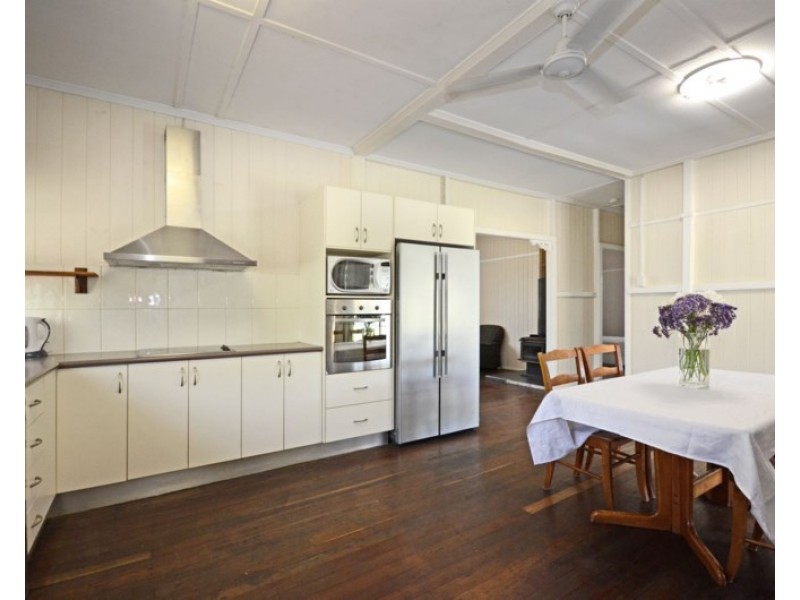 98 Bell Street, Biloela QLD 4715