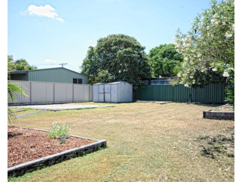 98 Bell Street, Biloela QLD 4715