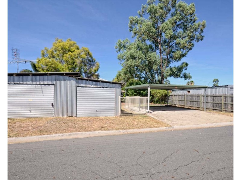 93 Kroombit Street, Biloela QLD 4715