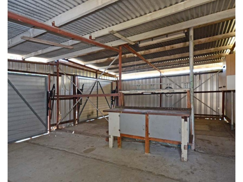 93 Kroombit Street, Biloela QLD 4715