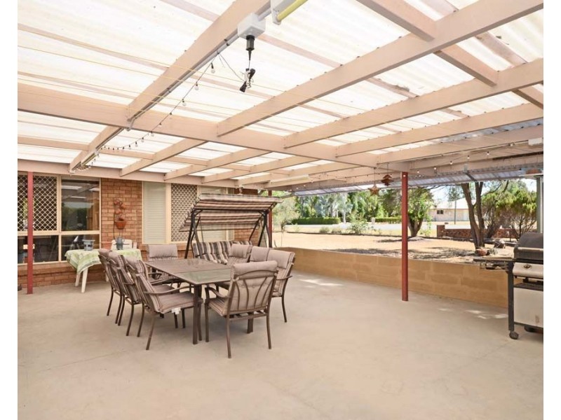1 Clissold Court, Biloela QLD 4715