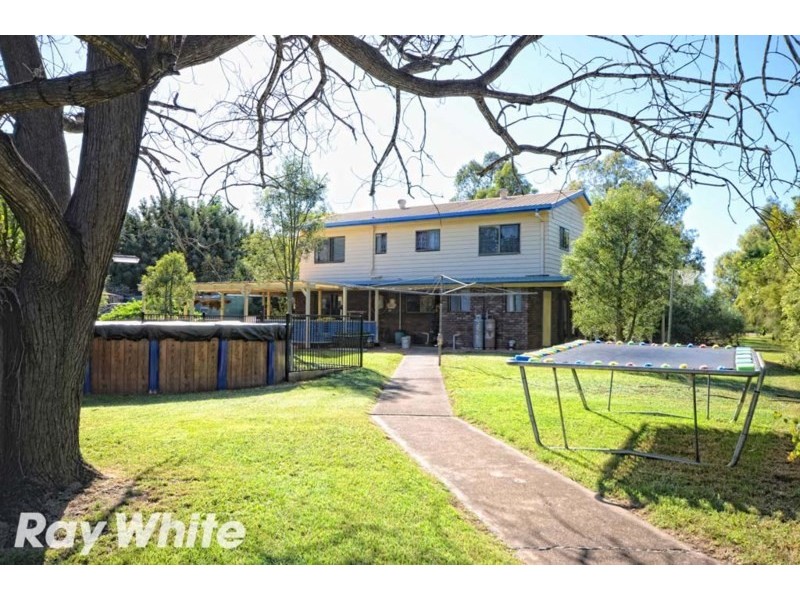 68 Muirs Road, Biloela QLD 4715