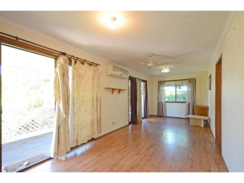 3 Stanley Street, Goovigen QLD 4702