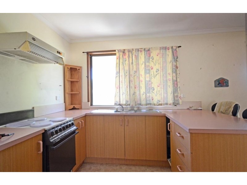 3 Stanley Street, Goovigen QLD 4702