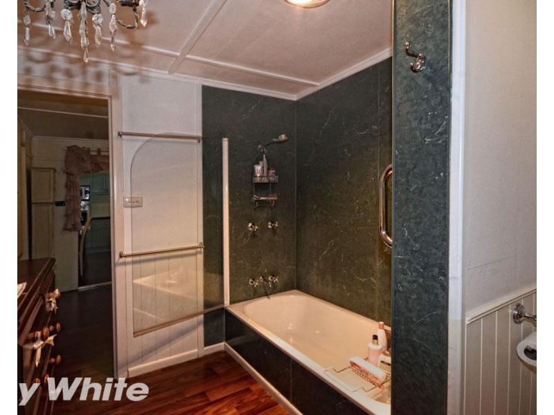 23 Rainbow Street, Biloela QLD 4715