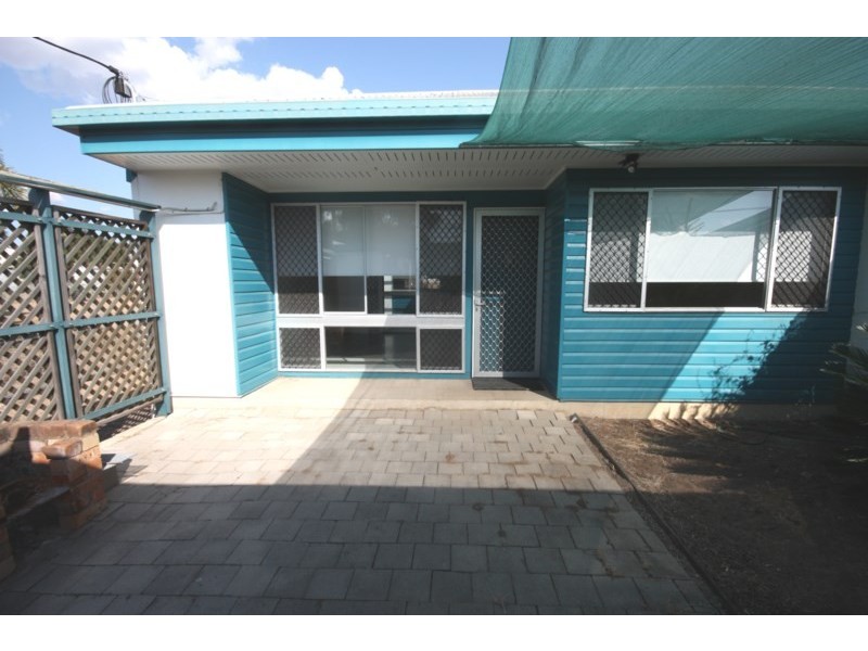 2/1 Woolein Crescent, Biloela QLD 4715