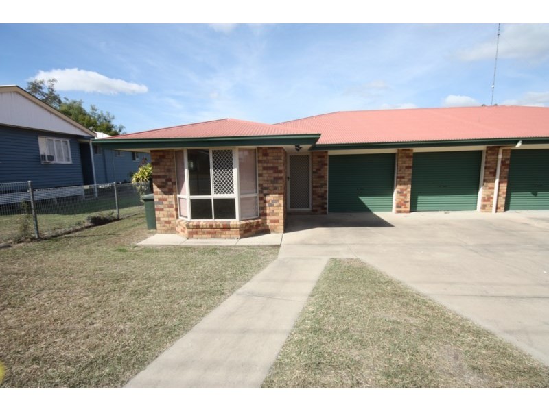 2/7 Prospect Street, Biloela QLD 4715