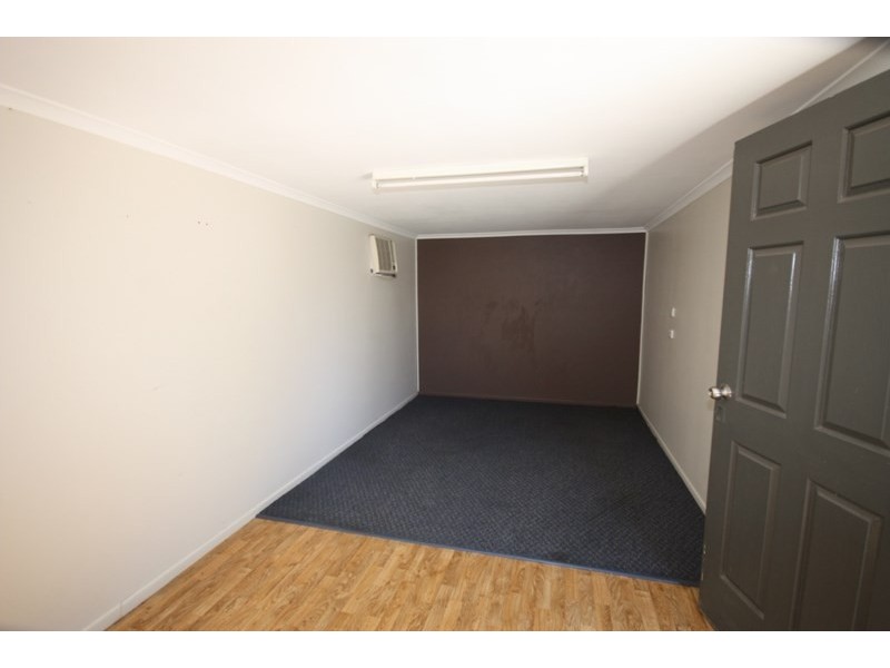 31 Rainbow Street, Biloela QLD 4715