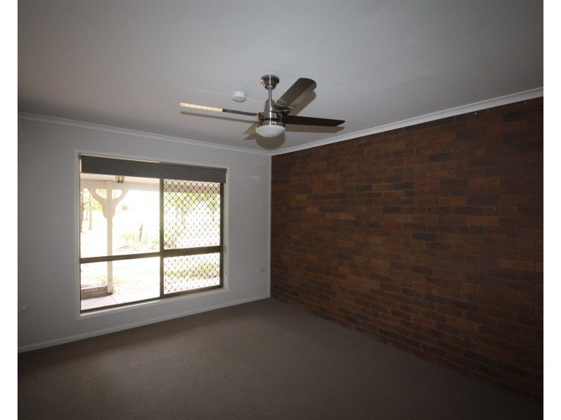24 Baileys Lane, Biloela QLD 4715