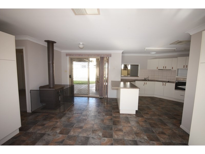 25 Joe Kooyman Drive, Biloela QLD 4715