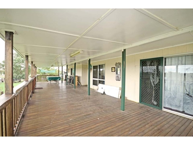 17 Moriarty Street, Banana QLD 4702