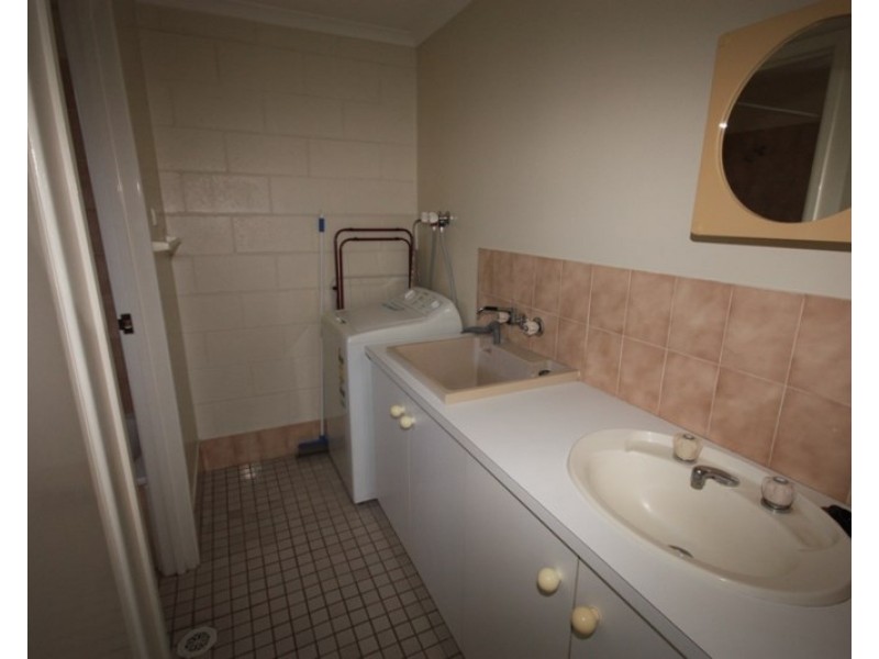 5/82-84 Kariboe Street, Biloela QLD 4715