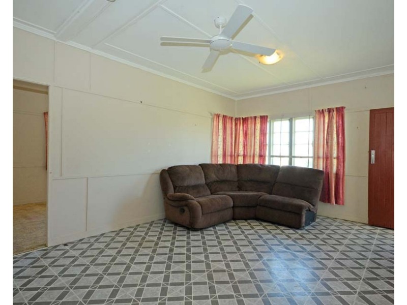 112 Grevillea Street, Biloela QLD 4715