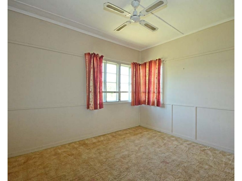 112 Grevillea Street, Biloela QLD 4715