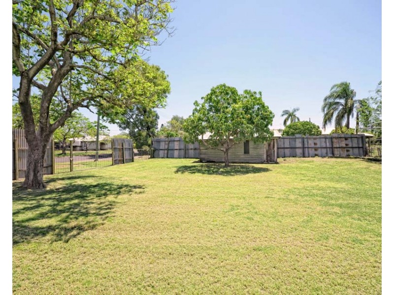 112 Grevillea Street, Biloela QLD 4715