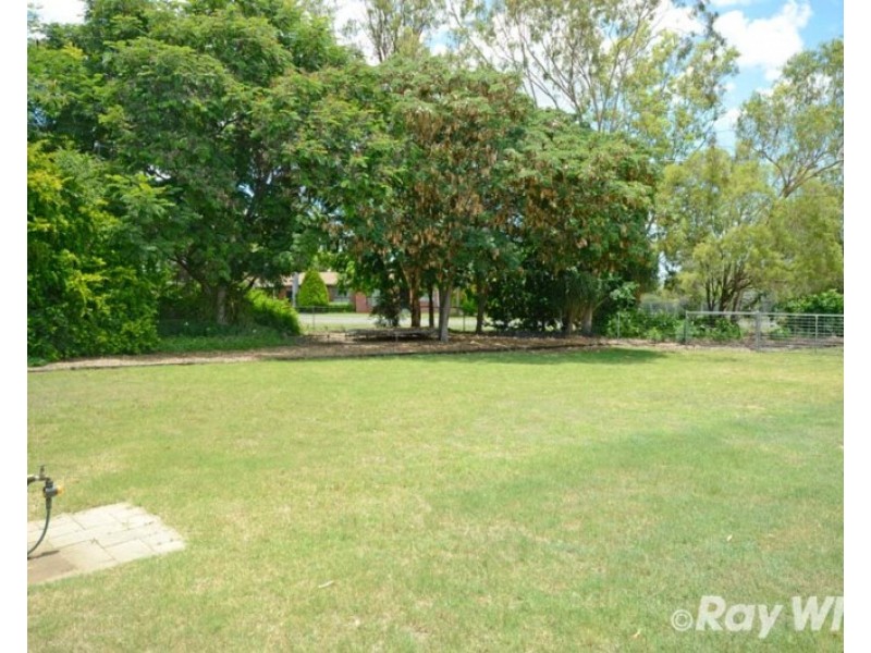 2 Diane Court, Biloela QLD 4715
