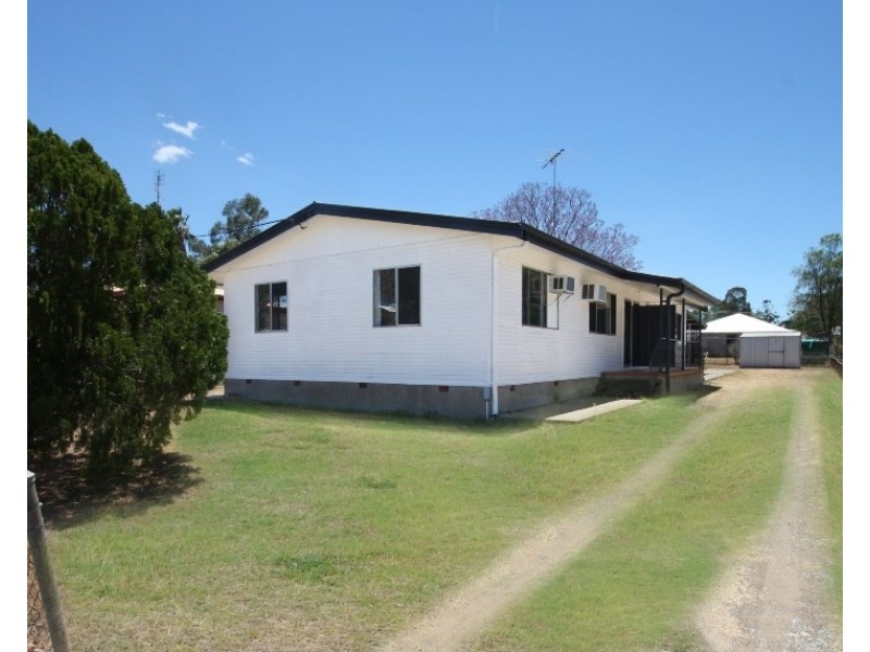 1/30 Bell Street, Biloela QLD 4715