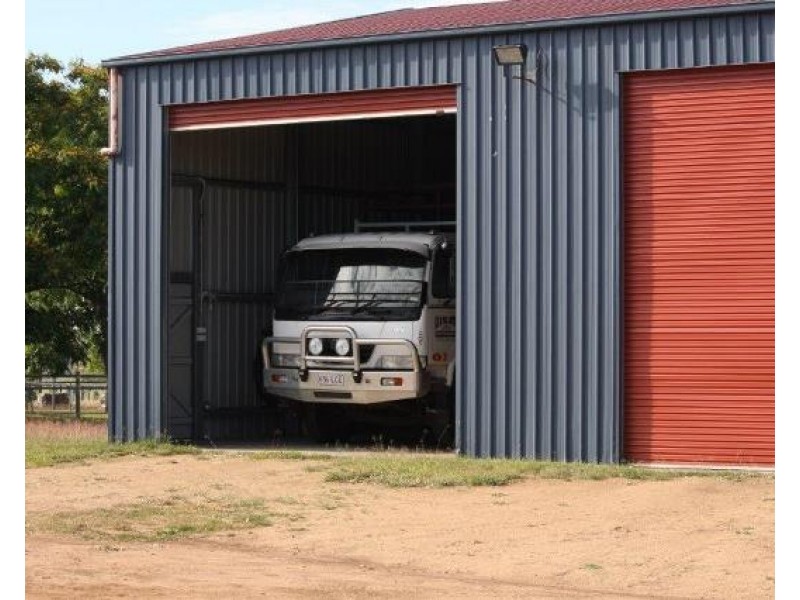 36214 Burnett Highway, Lawgi Dawes QLD 4716