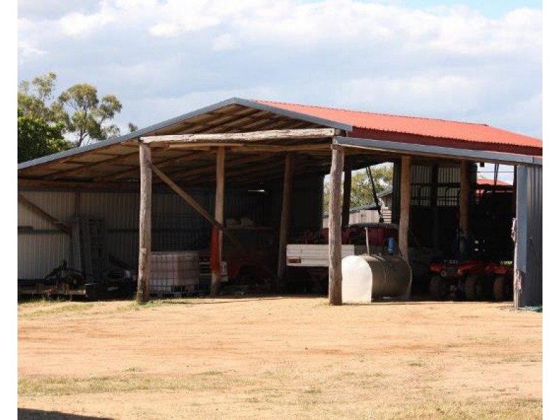 36214 Burnett Highway, Lawgi Dawes QLD 4716