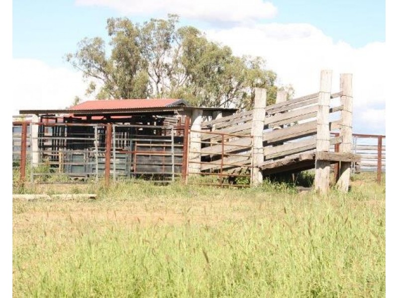 36214 Burnett Highway, Lawgi Dawes QLD 4716