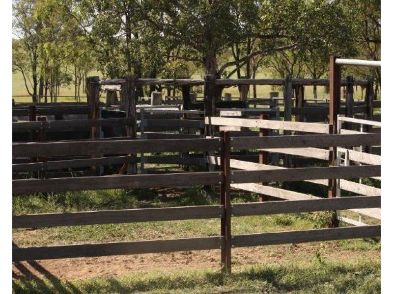 36214 Burnett Highway, Lawgi Dawes QLD 4716