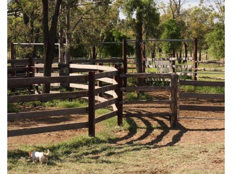 36214 Burnett Highway, Lawgi Dawes QLD 4716