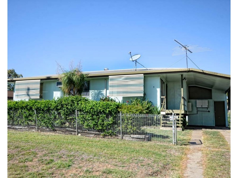 5 Auburn Street, Biloela QLD 4715