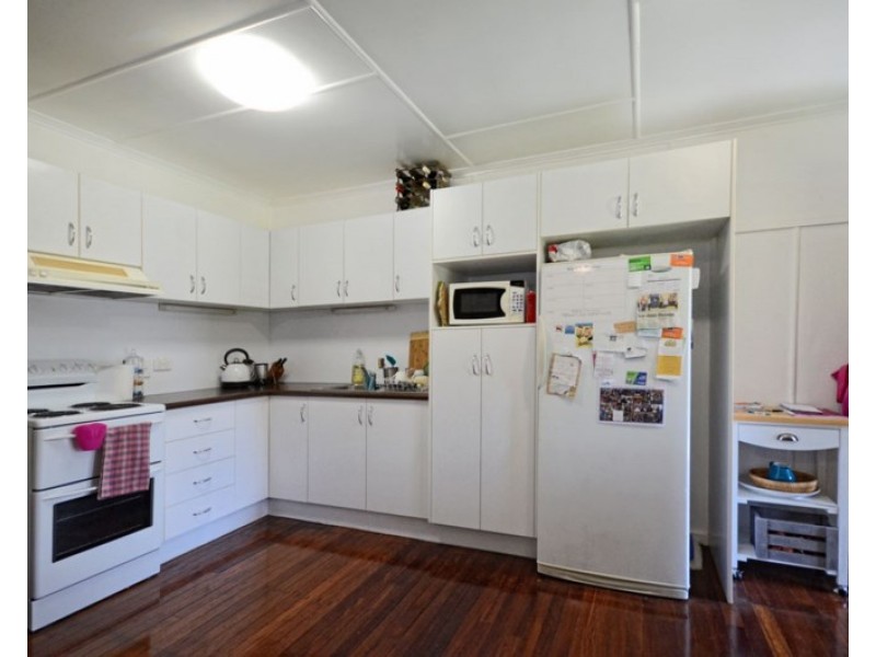 109 Kroombit Street, Biloela QLD 4715